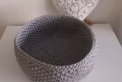 Meine Spezialität: Lacetücher stricken, Wunderschöne Traumfänger, Taschen häkeln, Tücher häkeln, Handgefertigtes aus edlen Garnen