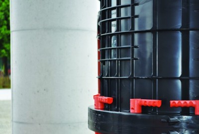 GEOTUB ist die erste Sichtbetonschalung aus ABS-Kunststoff für Rundsäulen, die wiederverwendet werden kann. 