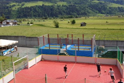 Installierter Sportboden EXPO-sport am Apartmenthaus Haus Piesendorf im Salzburger Land